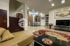 Mặt phố thụy khuê sầm uất gần hồ tây, mt 8m, 88m2x5t chỉ 23.48 tỷ. lh 0989.62.6116