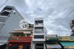 Bán nhà 4.5 tầng kinh doanh mặt tiền đường trần quy cáp tp nha trang. dt 119m2 16 tỷ