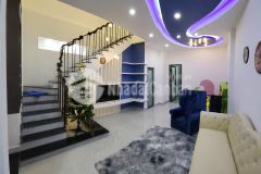 Đẹp lung linh bán nhà 4 tầng nguyễn văn trỗi, pn, 47m2 5x9.4m, 8 tỷ