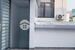 Quận 10 xe hơi vào nhà mt hơn 4m hẻm thông tứ tung