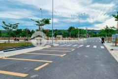 Đât nên khu nha ơ quang phuc tân uyên 13trm2 full thô cư shr 0974618124