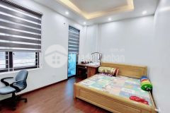 Bán nhà 9 ngõ 12115 an dương vương, ngõ to, ô tô gần, nhà mới dt 38m5 tầng3.72 tỷ