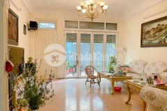 Bán nhà trần quốc hoàn 74m2 phân lô ô tô tránh ngõ thông giá 11.3 tỷ