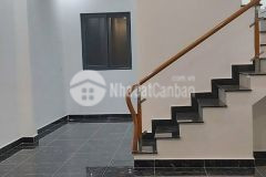 Nhà 1 trệt 1 lầu, đường nhựa hẻm xe hơi ngay trung tâm đl cho khách em vào là ở ngay