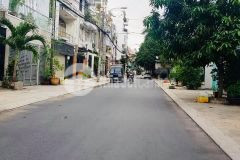 Lộc xuân nhà có sân vườn 75m2, ngang 4.2, giá rẻ bất ngờ