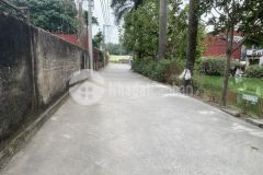 Bán 74m2 kiêu kỵ siêu đẹp, mt hậu 5.2m, đường trải nhựa ô tô tránh, sát vinhomes