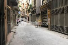 Bán nhà mặt ngõ đại từ giá 4.3 tỷ, dt 63m2, mt 5,1m, sđcc