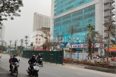 Mặt phố hoàng quốc việt, kinh doanh, vỉ hè đá bóng, 2 mặt ô tô tránh, 99m, c4, 5, 38 tỷ.