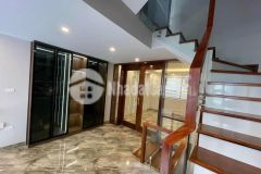 Cần bán nhà trần khát chân, hai bà trưng, 45.3m2, 4 tầng, lô góc, giá 3.9 tỷ