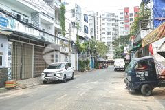 Nhà tân phú 73m2, sát mặt tiền, sổ vuông đét, chỉ 5.69 tỷ