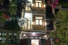 Chính chủ bán gấp giá tốt nhà đẹp 1 trệt 3 lầu tại hẻm 331 phan huy ích p14 q gò vấp