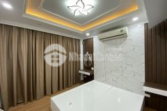 Nhà phố khâm thiên đẹp long lanh.....