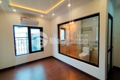 Nhà mới ở ngay full nội thất lô góc ngõ thông ô tô bồ đề long biên 40m2 mt4m chỉ 6.8 tỷ.