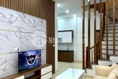 Bán nhà nguyễn chí thanh, đống đa 45m2 3 tầng.giá 5,6ty