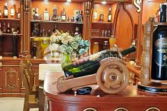 Biệt thự nội thất cổ khu vip sân bay tân bình 310m2 ngang khủng