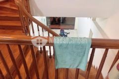 Cân tiền nhà quan hoa cầu giấydt 44m2x 4t,mt 5,4mgiánhỉnh 4 tỷ.