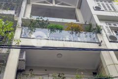 Bán nhà hoàng liệt 40m 4 tầng gara ô tô hơn 4 tỷ.