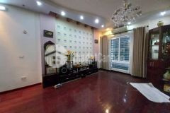 Chính chủ bán nhà phân lô gần mặt phố trường chinh. dt 52m24 tầng, giá 9.2 tỷ.