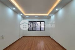 Bán gấp nhà đường hoàng mai, mới đẹp, ở ngay, 47m x 5 tầng, chỉ 3 tỷ 85.