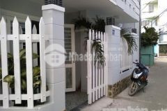 Hiếm nhà bán nhỏ tiền sổ đỏ chính chủ tân ấp ba đình.....