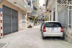 Đất đẹp vị trí trung tâm thạch bàn