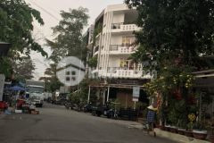 Bán nhà bên trong chợ đầu mối nông sản tp thủ đức, dt 120m2 giá 13,5 tỷ