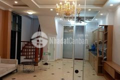 Bán gấp nhà vương thừa vũ, thanh xuân, 69m2, 4 tầng, mt 5.8m, giá 7.9 tỷ. lh 0986519695.