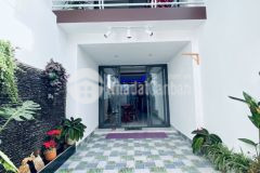 Chuyển về sài gòn nên cần chuyển nhượng lại gấp căn nhà hẻm phạm văn đồng