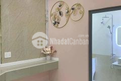 Nhỏ xinh vị trí ngay trung tâm quận 10. giá 2tỷ6.