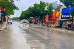 Cần bán ngay 335m2 lợi nhuận dòng 15tr 20trtháng,hai mặt tiền,đường trục chính 30m ngô xuân quả