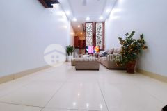 Ô tô đỗ cửa, phố định công giá chỉ 3.85 tỷ.