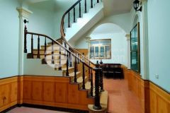 Nhà đẹp ở ngay dân xây ngõ nông 10m ra ô tô 40m2 mt4m hồng tiến long biên chỉ 3.3 tỷ.