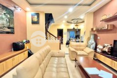 Bán nhà hot nguyễn văn cừ long biên ngay phố tiện ích 110m nhỉnh 6tỷ 0888160055.