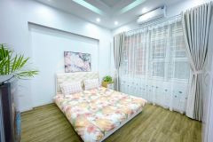 Bán gấp nhà đình thôn, nam từ liêm, 49m2, 5 tầng, mt 4.3m, giá 5.5 tỷ. kinh doanh.