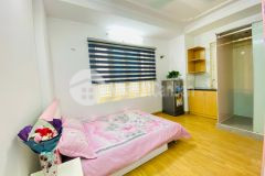 Bán nhà cầu giấy 55m, 5 tầng, mặt tiền 10m rộng khủng khiếp, ô tô đỗ cổng. giá nhỉnh 6 tỷ