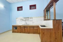 Nhà kiệt ô tô phạm thị liên, kim long, huế