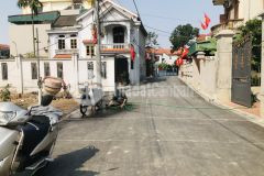 94m2 trục chính xóm tiên nguyên khê đường trải nhựa 7m.