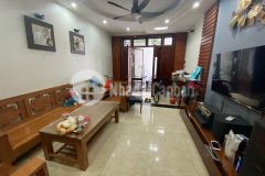 Bán nhà dân xây cổ linh thạch bàn chân cầu vĩnh tuy 50m 4 tầng 2 mặt thoáng