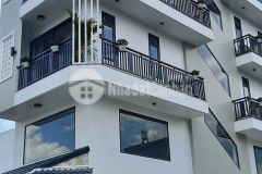 Đường số 30 quận gò vấp trệt lửng 3 lầu thang máy full nội thất 2 mặt tiền