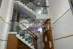 Bán nhà quận bình tân hẻm 5m, nội thất sang trọng, nhà mới xây