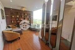 Cần tiền bán nhà nguyễn ngọc vũdt 50m2x5t, mt 4,5m giá 7.65 tỷ.