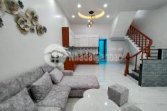 Nhà đẹp ở ngay dân xây ngõ thông ô tô tránh ngọc thụy long biên 90m2 mt6m nhỉnh 14 tỷ.