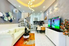 Cực đẹp bán nhà 5 tầng vào ở ngay phan đăng lưu, pn, 51m2 4.1x12.4m, 6.8 tỷ