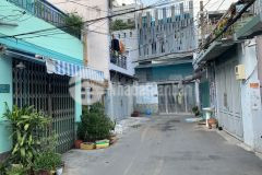 Hẻm 3 gác nhà mới ở ngay khu yên tĩnh dân trí tốt