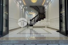 Phân lô ô tô tranh mặt hồ võ thị sáu kinh doanh 56m2 x5 tầng. giá 14.9 tỷ