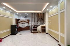 Mua nhà mỹ đình giá 5.3 tỷ nhà siêu đẹp ở luôn đầy đủ nội thất.