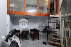 Nhà đẹp ở ngay mặt phố phú viên long biên 31m2 mt6m vỉa hè 2 ô tô tránh giá sốc chỉ 2.5 tỷ.