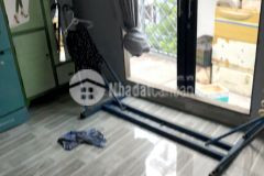 Bán nhà hẻm xe hơi, cách đường chính 10m