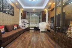 Bán nhanh nhà ngõ đê la thành giá 3.8 tỷ, 33mx5 tầng, đẹp ở luôn