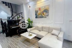 Bán gấp nhà vĩnh hưng,20m2, 5 tầng, mt 3,3m 1,55 tỷ gần phố